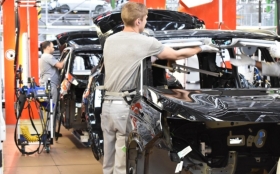 Eur&oacute;pske &scaron;t&aacute;ty bojuj&uacute; o kvalifikovan&uacute; pracovn&uacute; silu, aj Slovensko by malo