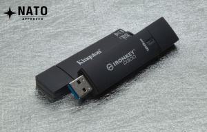 Šifrované USB disky IronKey D300 majú certifikát NATO. Čo to obnáša?